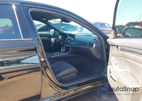 2021 Honda Accord Sport z USA, uszkodzony, nr VIN 1HGCV1F36MA066396